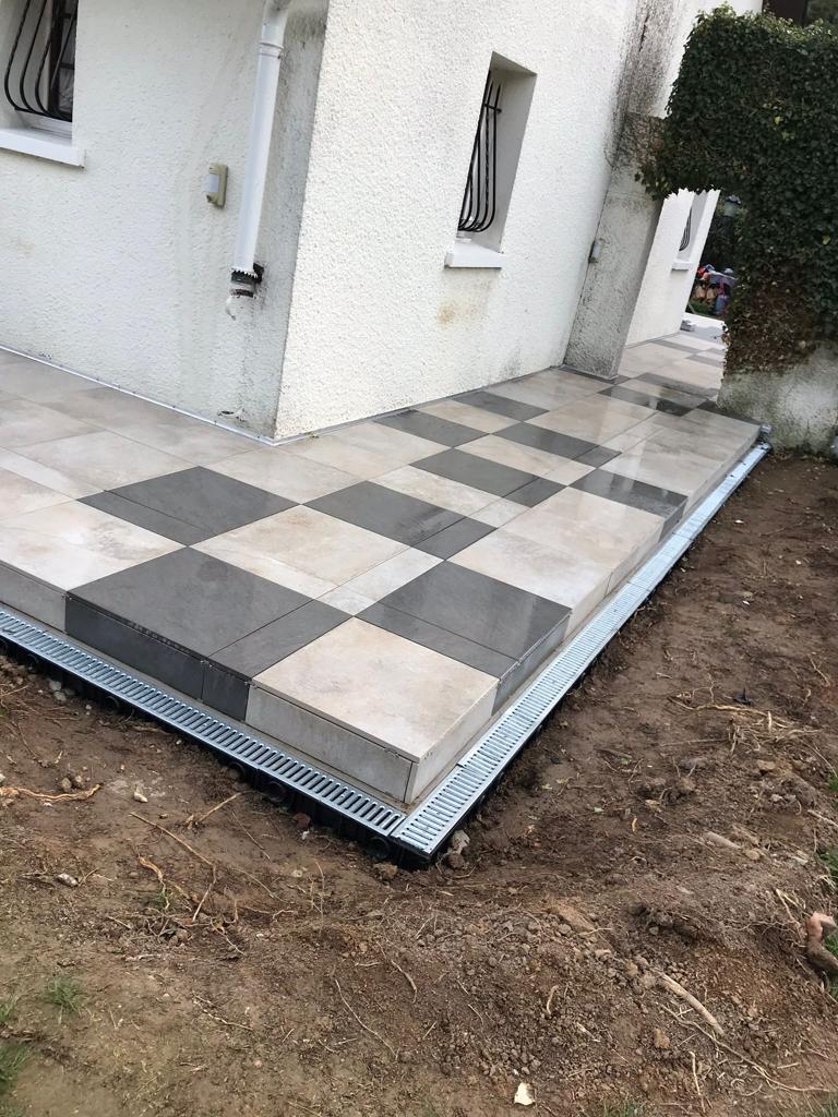 WhatsApp Image 2023-12-13 at 18.33.03 (4)