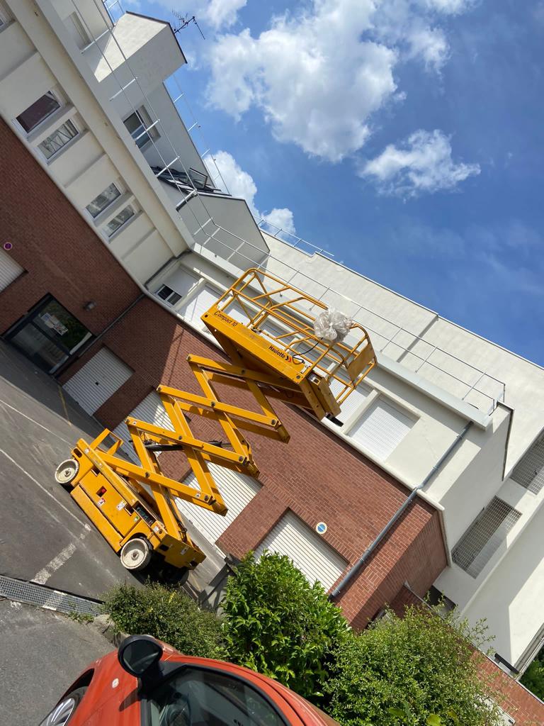 WhatsApp Image 2023-12-13 at 18.33.03 (6)